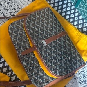 Goyard Belvedere II MM Messenger bag Authentic!!
